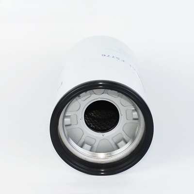 Factory Wholesale High Performance Durable Heavy Duty FF5776 P555776 Element Diesel Engine Oil Filter for Trucks Vehicles
